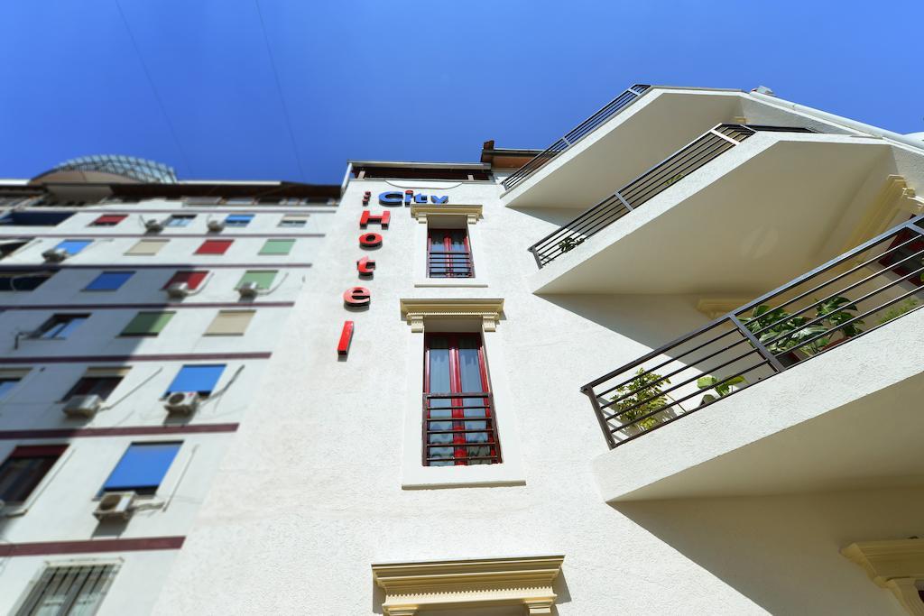 City 5 Hotel Тирана Екстер'єр фото