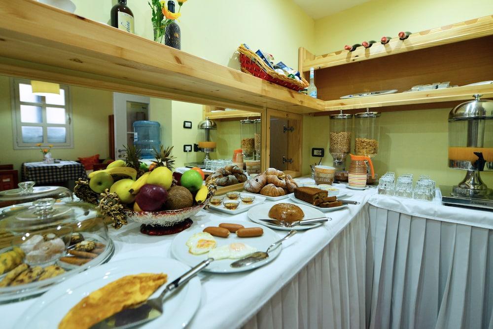 City 5 Hotel Тирана Екстер'єр фото