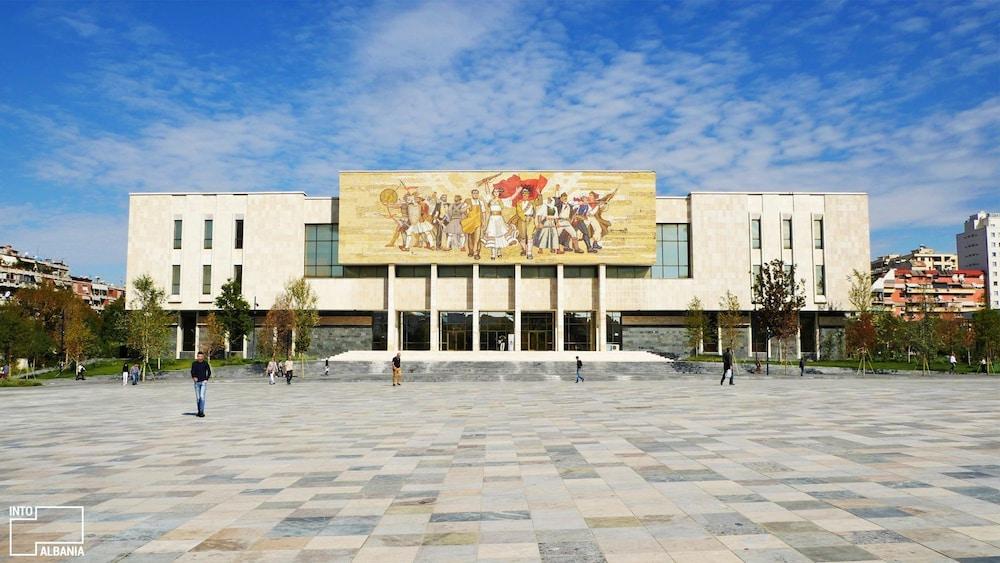 City 5 Hotel Тирана Екстер'єр фото