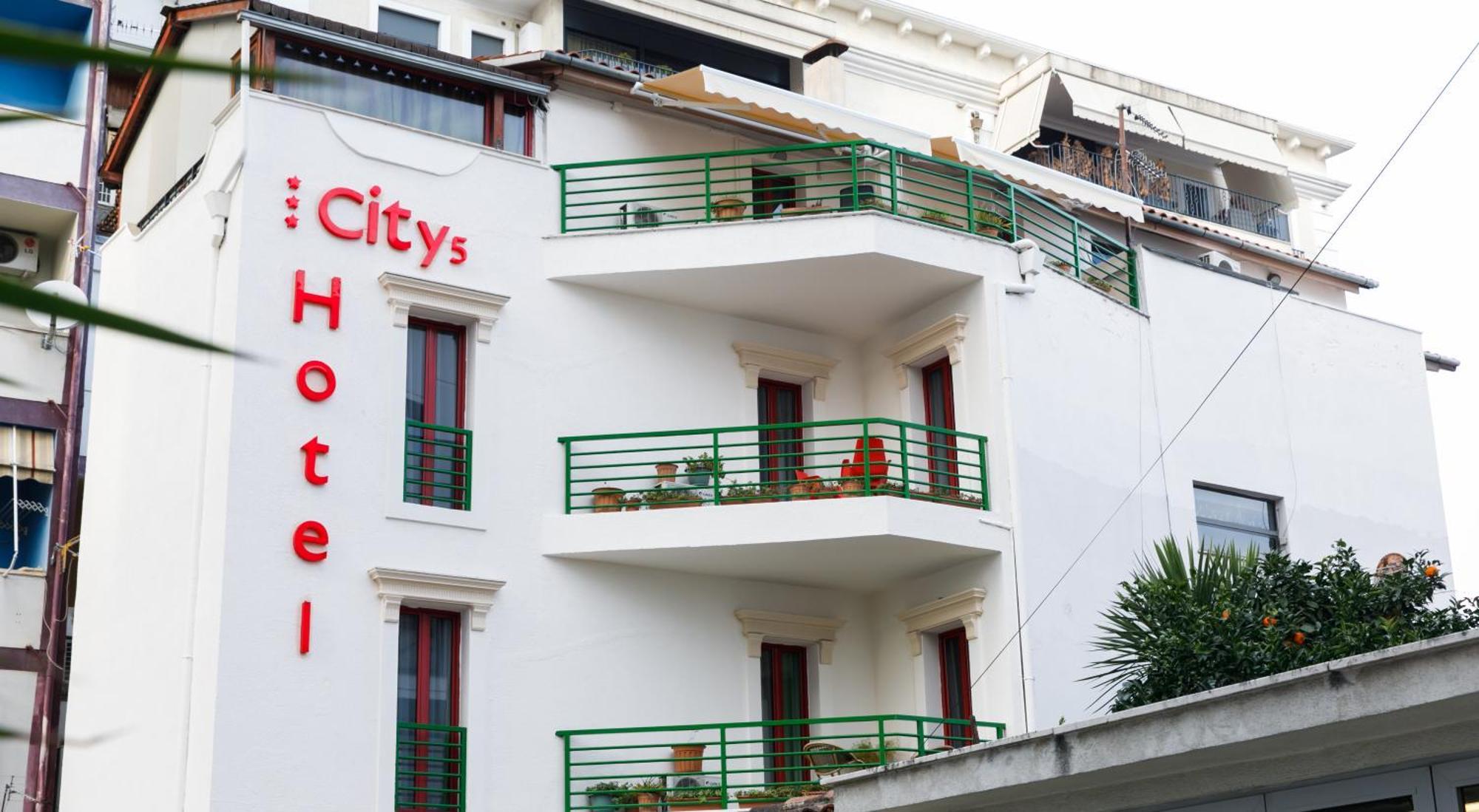 City 5 Hotel Тирана Екстер'єр фото