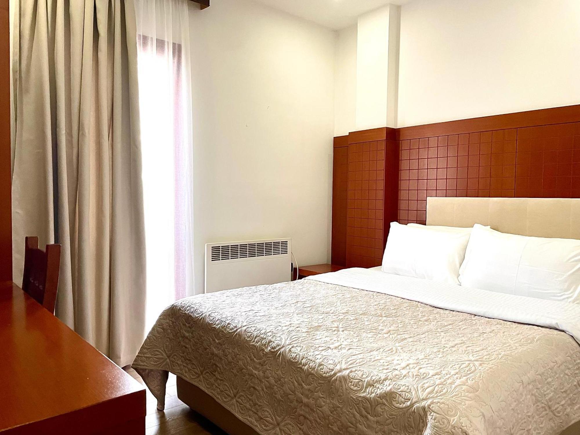 City 5 Hotel Тирана Екстер'єр фото